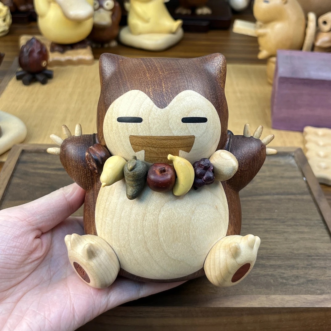 卡比兽实木雕刻桌面摆件