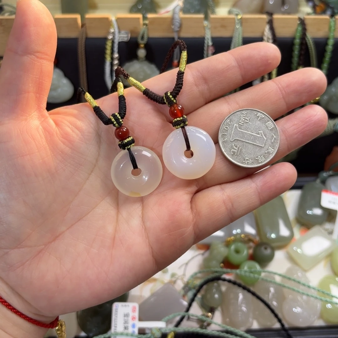 玛瑙/玉髓未镶嵌吊坠(不含链)任选一个