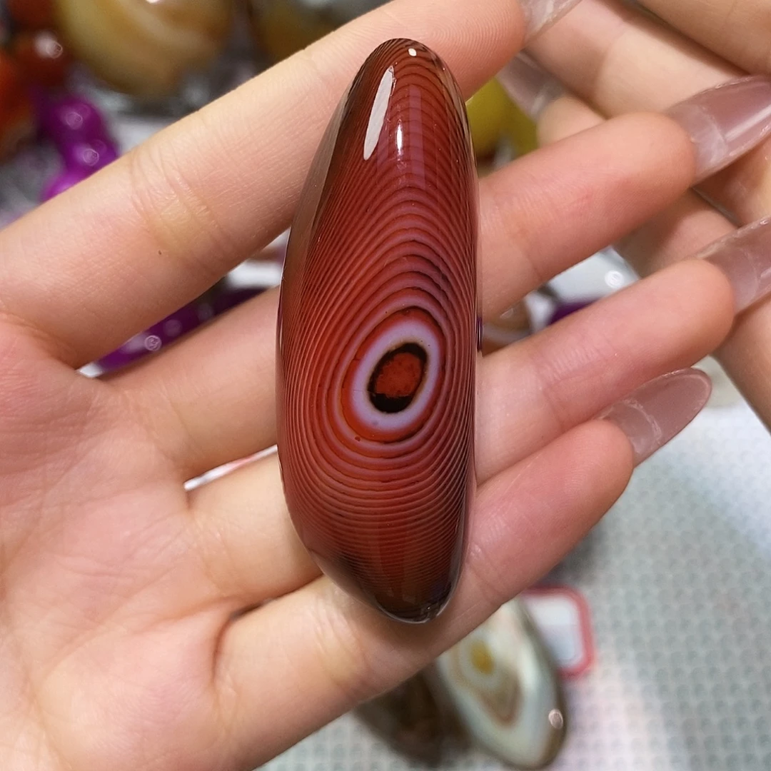 用***9未镶嵌玛瑙/玉髓珠宝奇石