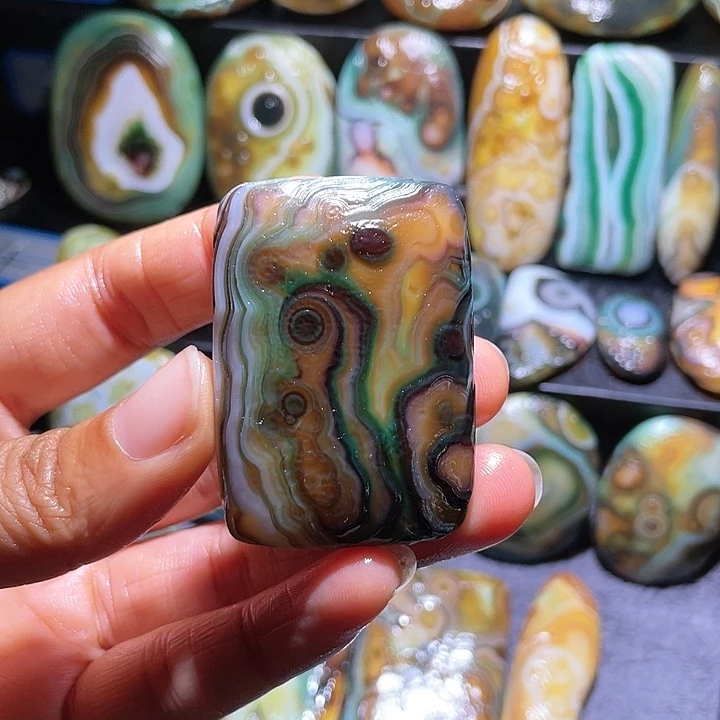 玛瑙/玉髓珠宝奇石未镶嵌