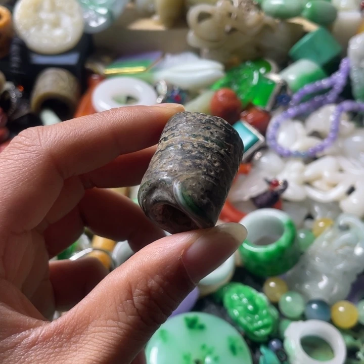 和田玉未镶嵌吊坠(不含链)