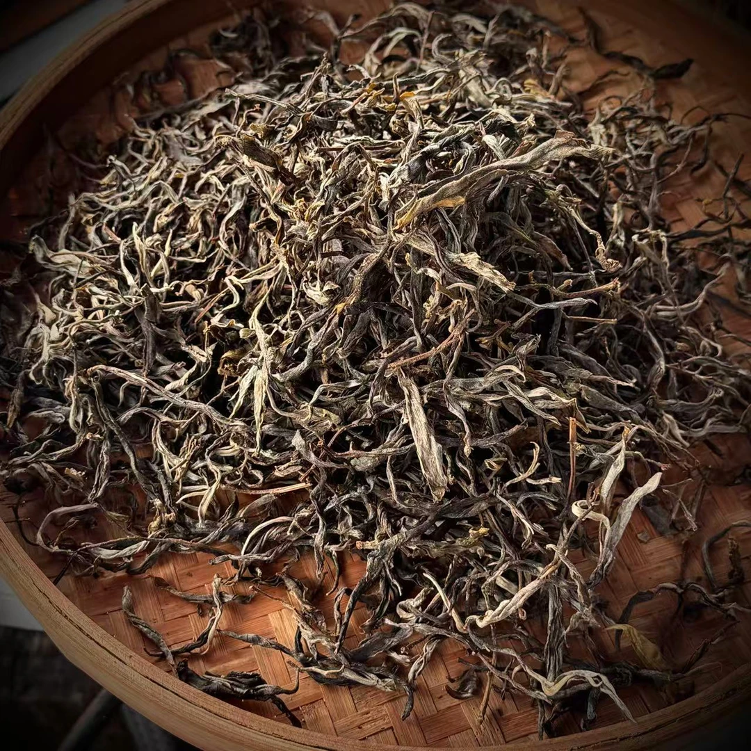 2025年南糯山拔玛100号古树秋茶 普洱茶（现炒现上）生茶散茶