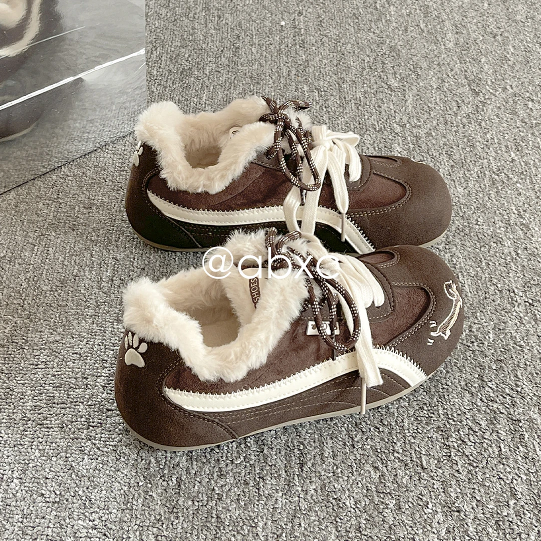 韩版德训鞋小众不撞款休闲鞋女鞋冬季新款2025爆款板鞋加绒小白鞋