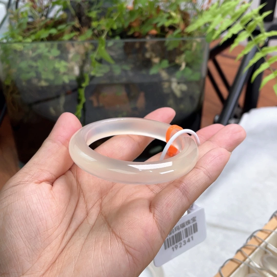 玛瑙/玉髓手镯未镶嵌龙鳞纹