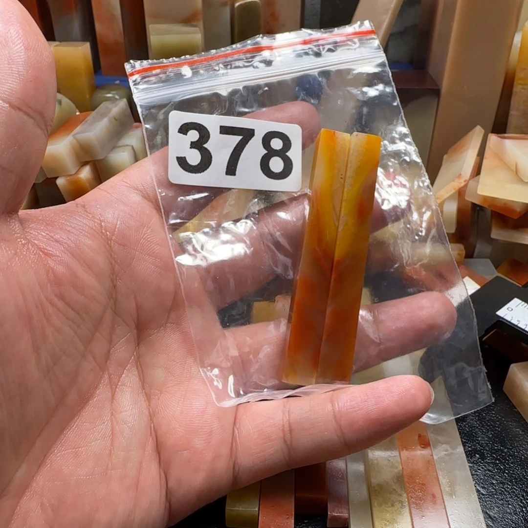 壹***画老挝石老挝