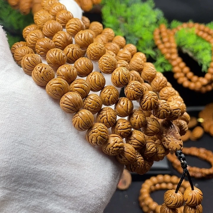 桃核吊坠秦岭龙纹桃核