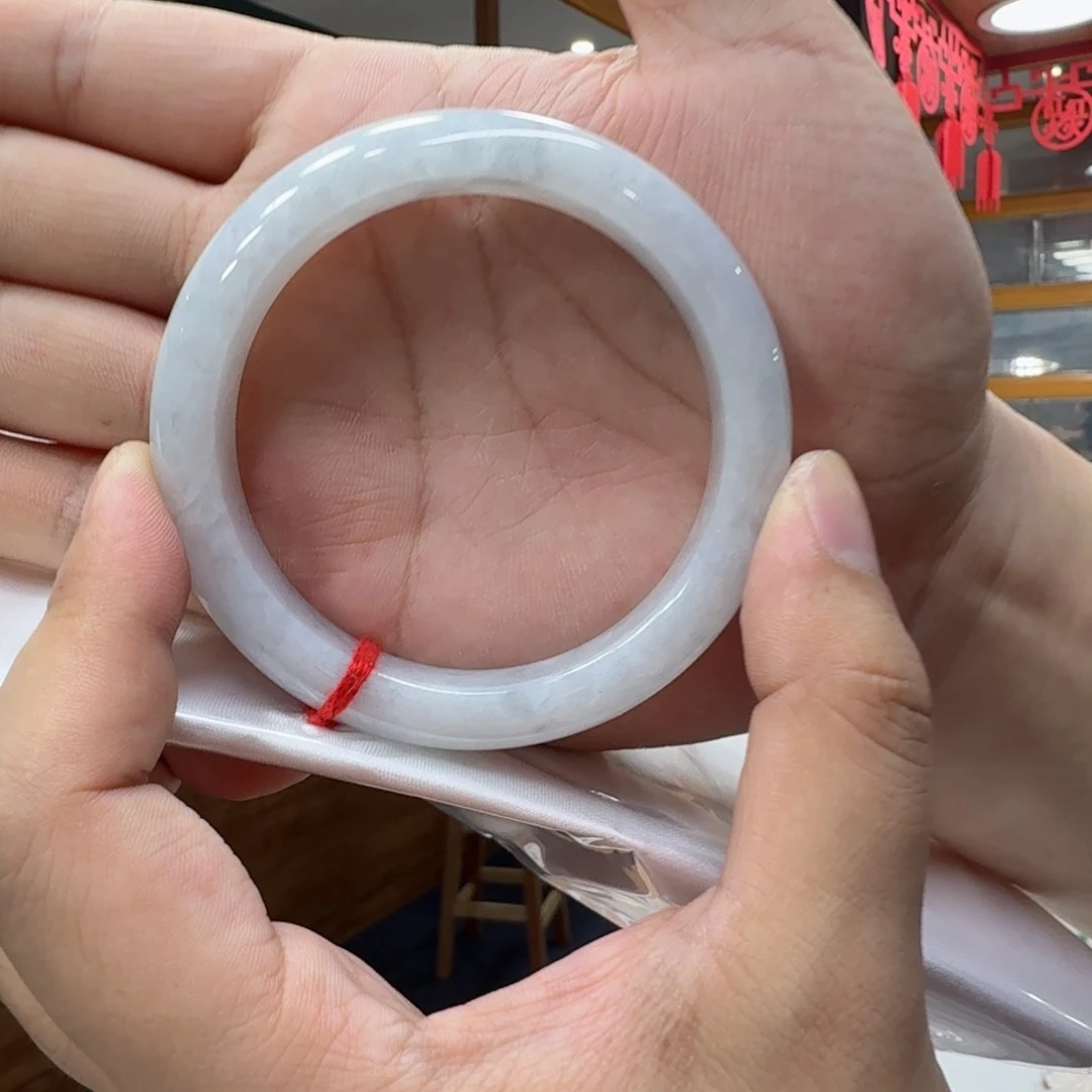 翡翠手镯未镶嵌买断