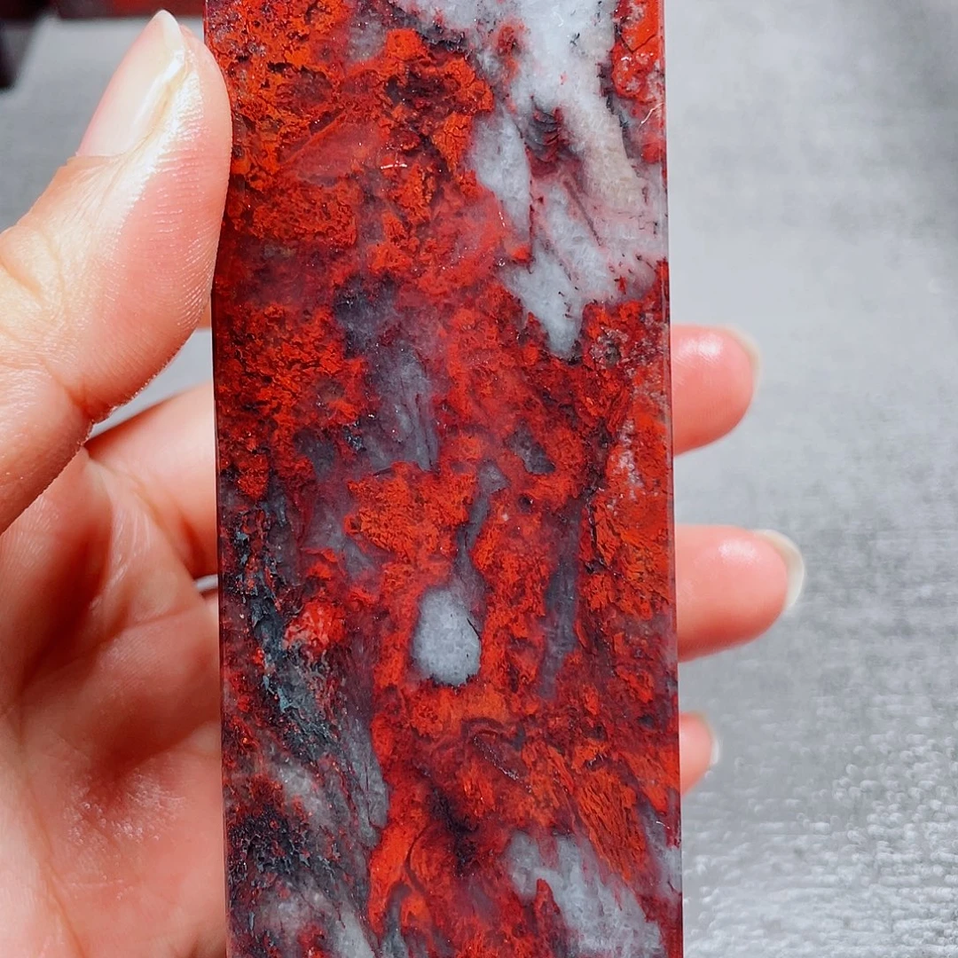 玉桂林鸡血玉印章镇尺33