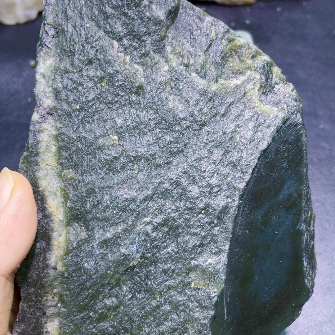 未镶嵌和田玉珠宝半成品