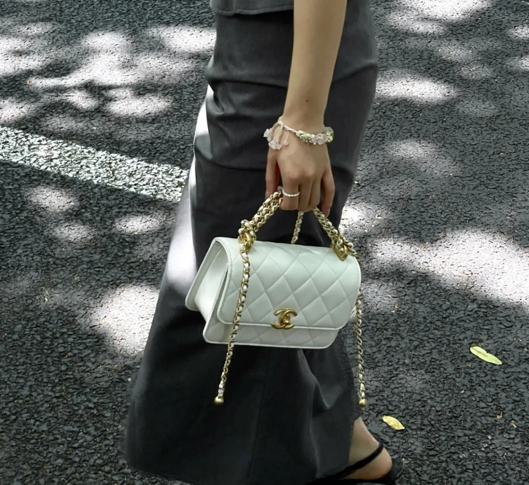 99新 Chanel/香奈儿 8424 白金双金珠woc单肩斜挎包25年芯片款