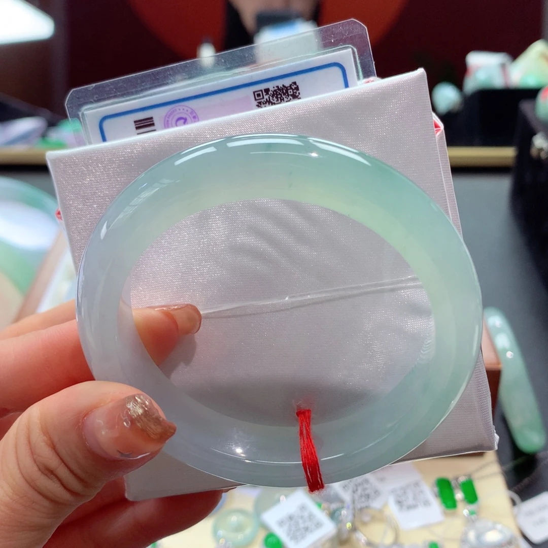 翡翠手镯未镶嵌8号