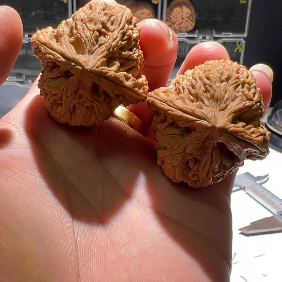把件文玩核桃南疆石