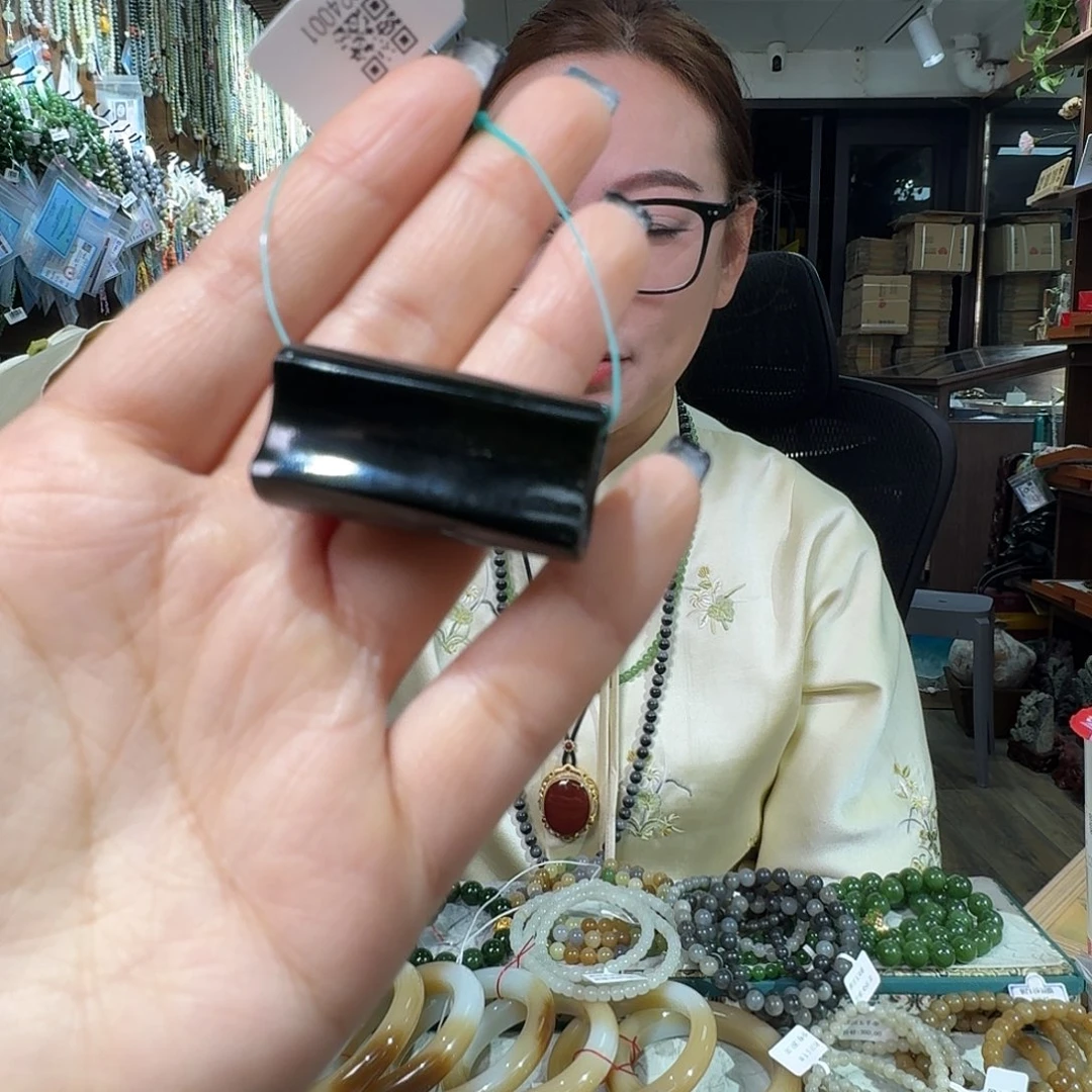 和田玉未镶嵌手链长