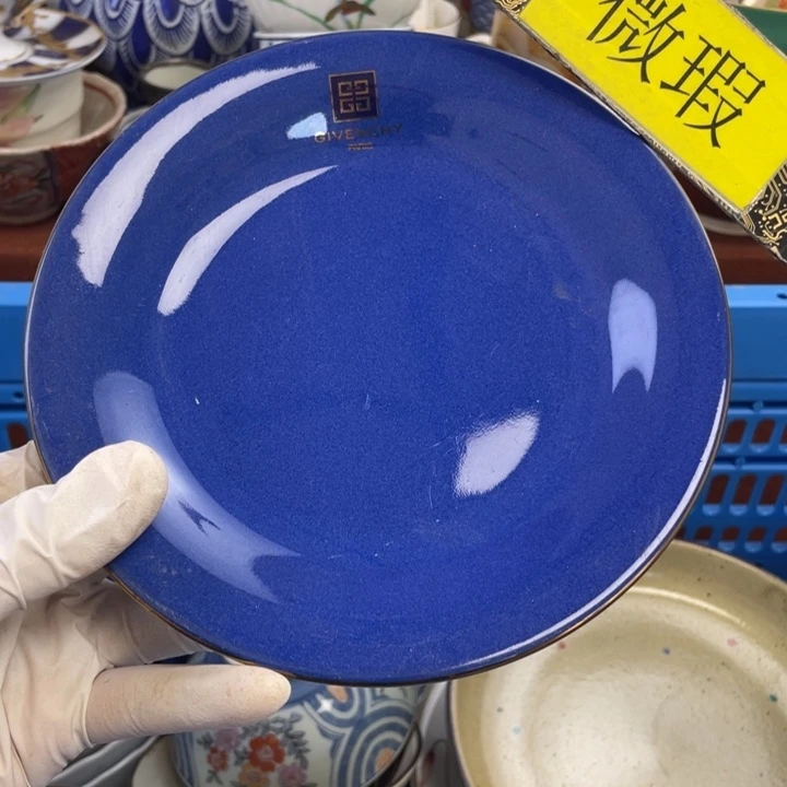 他家瓷器真美…开播了