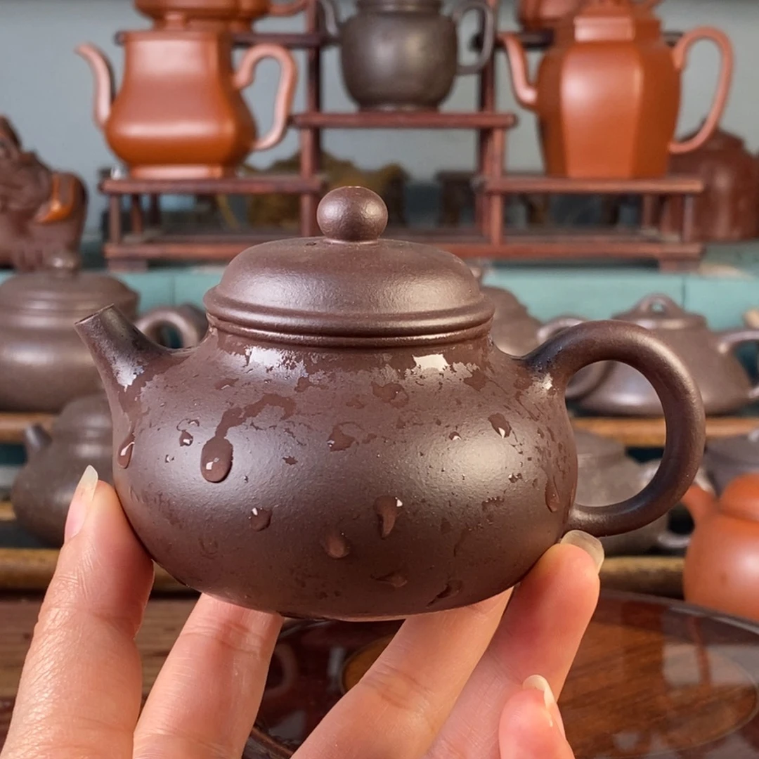 紫砂容天。老紫泥。150