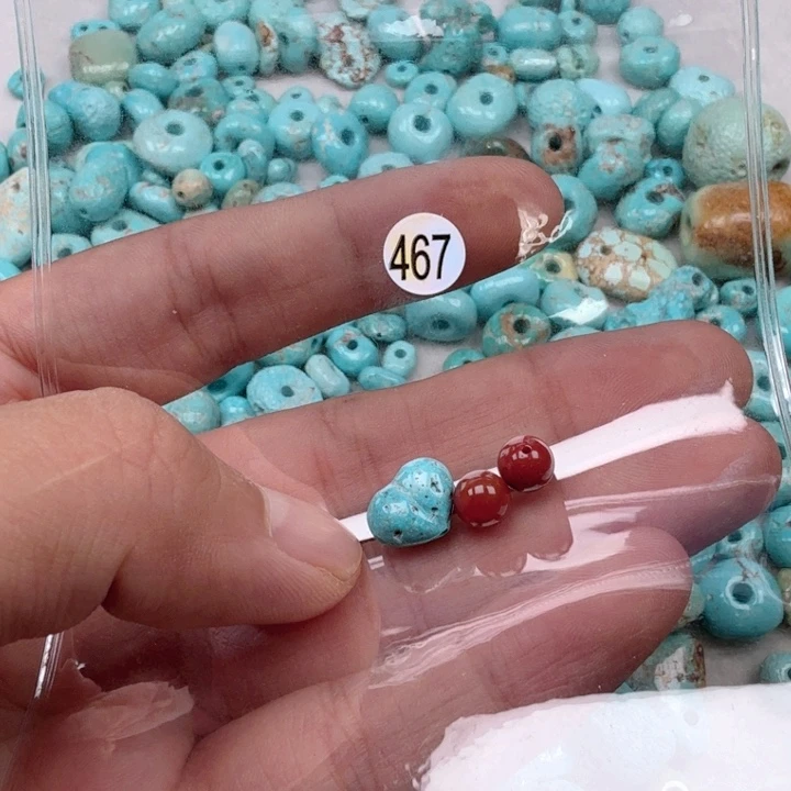 南红玛瑙未镶嵌珠宝奇石