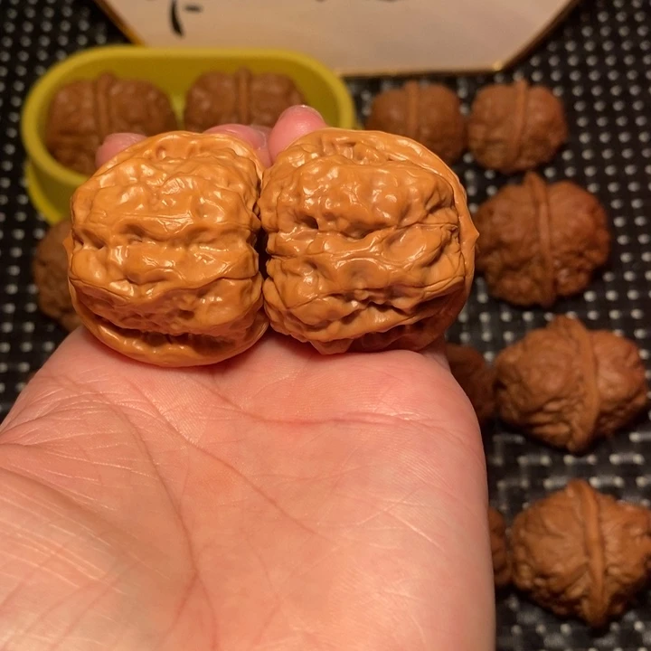 把件文玩核桃开背肌肉蛙