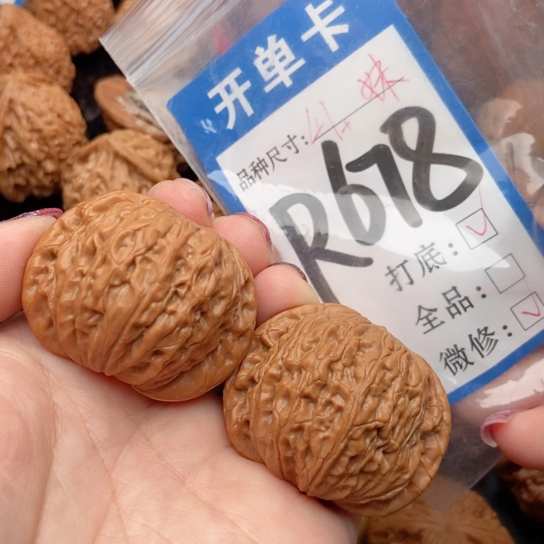 吊坠桃核核桃铁锤妹妹