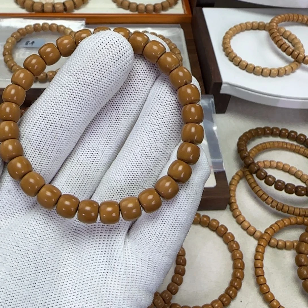 橄榄核吊坠臭*弟老挝核核尖7.8