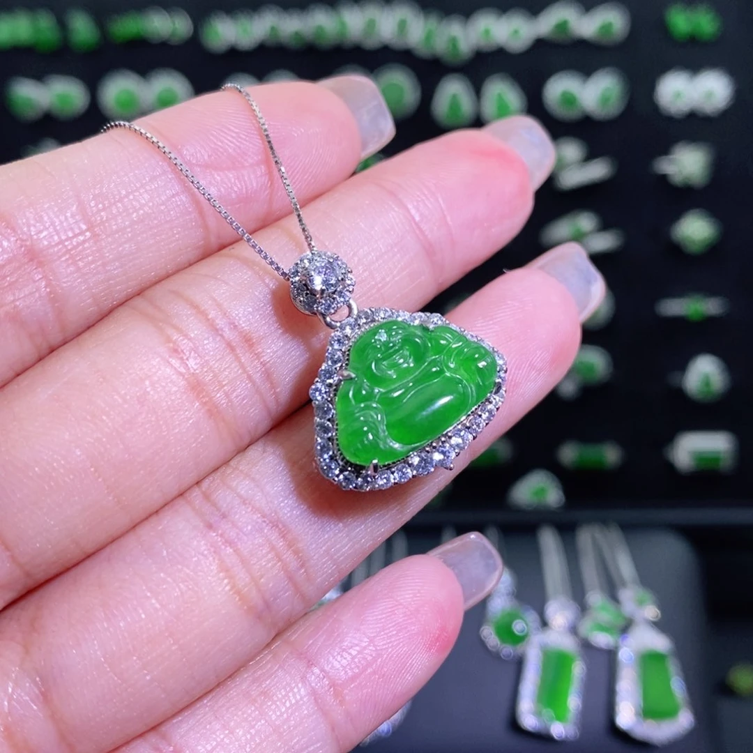 翡翠银S925镶嵌颈饰多样性