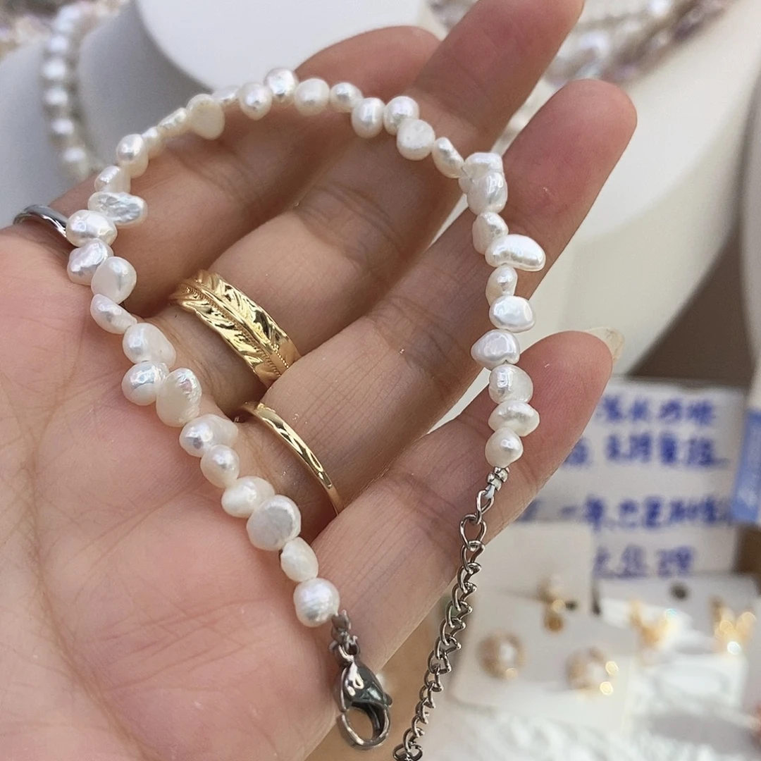 淡水珍珠钛钢颈饰