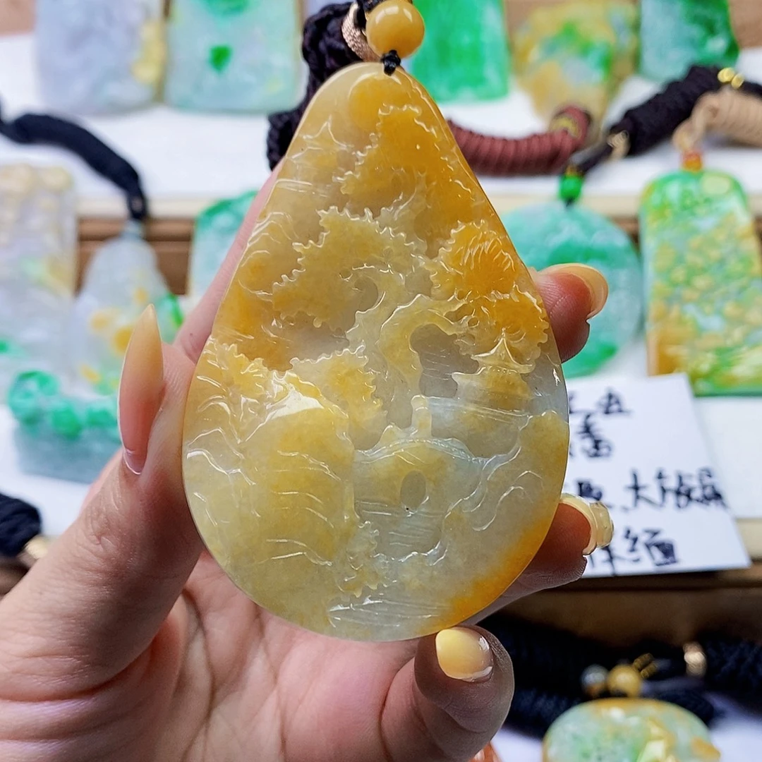 颈饰未镶嵌翡翠翡翠