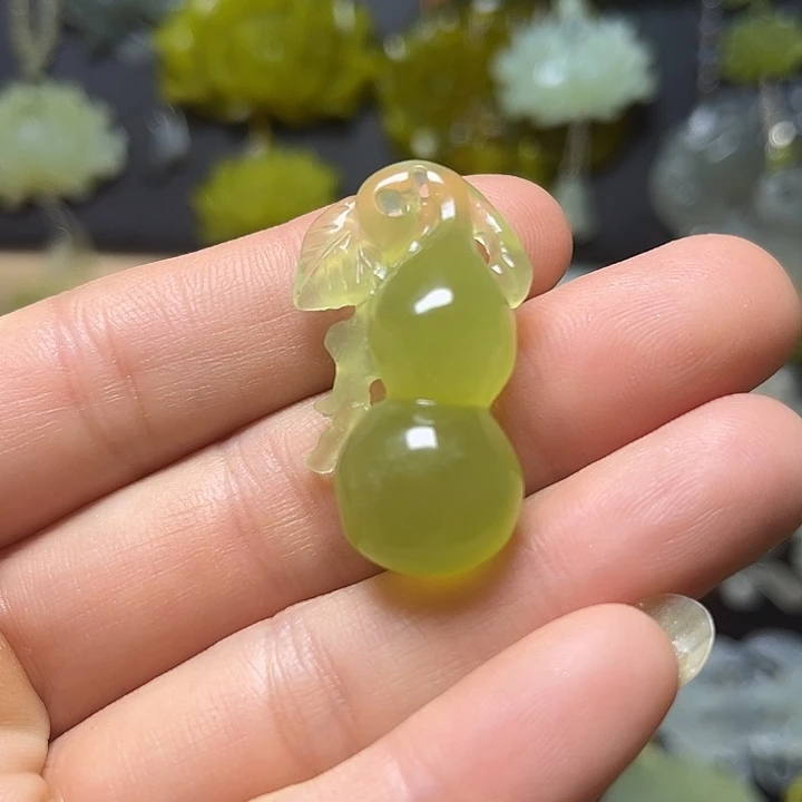 蛇纹石玉未镶嵌发饰