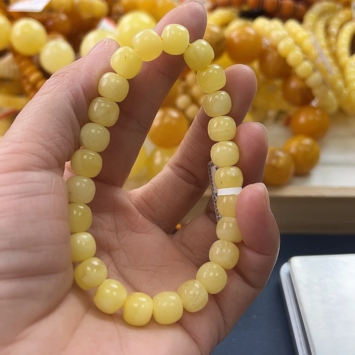 未镶嵌琥珀珠宝奇石