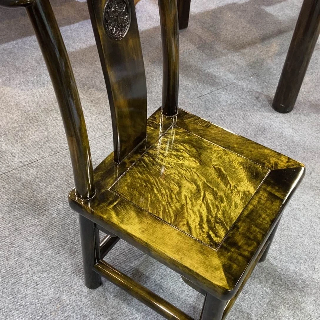 楠木小椅子1233456777657788