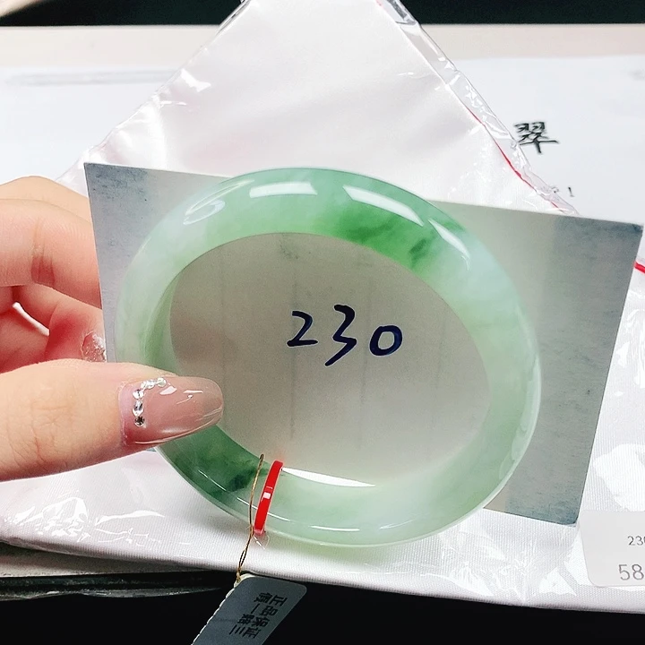 翡翠手镯未镶嵌缅甸天然a货手镯58