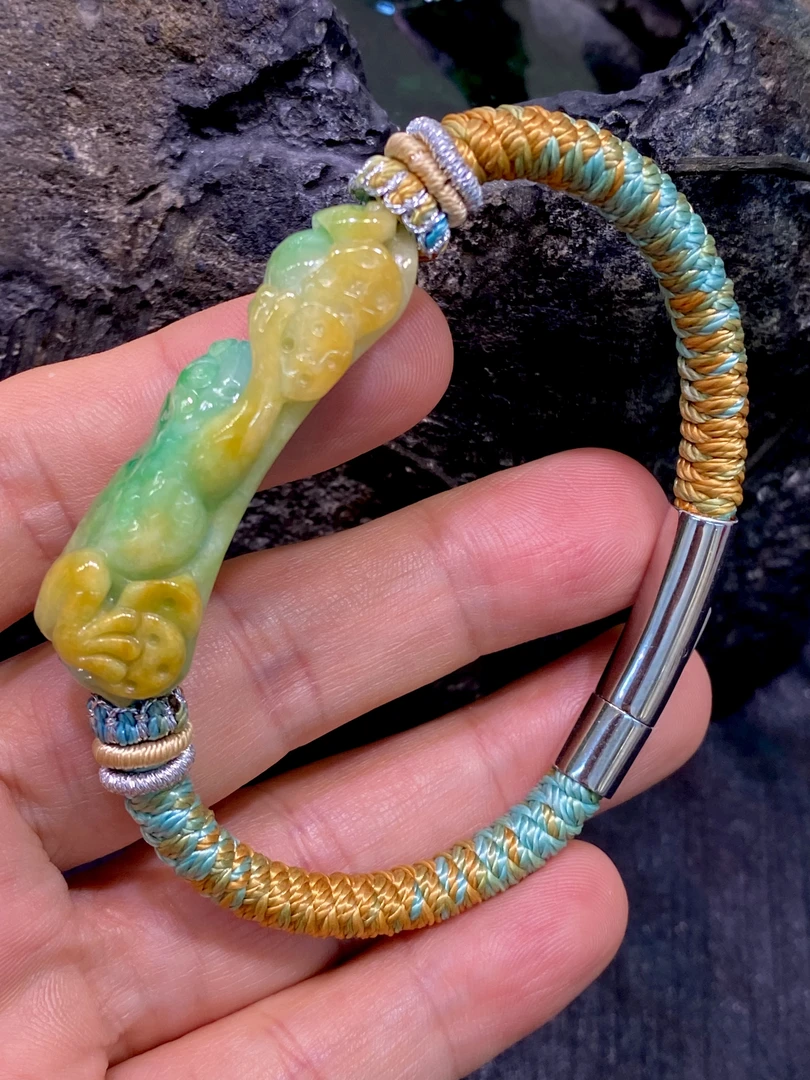三彩翡翠呱呱来财手链