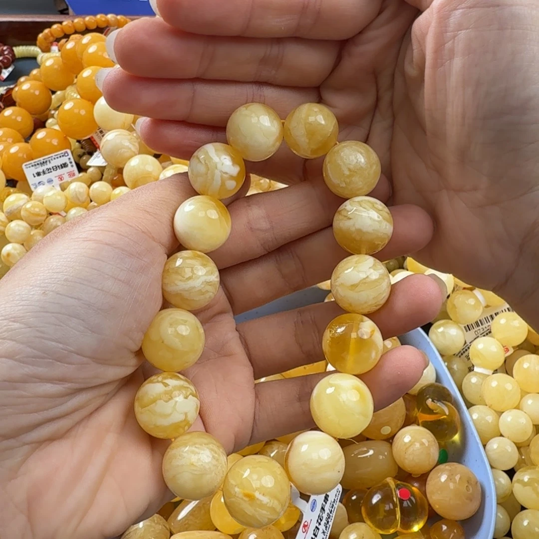 未镶嵌琥珀珠宝奇石