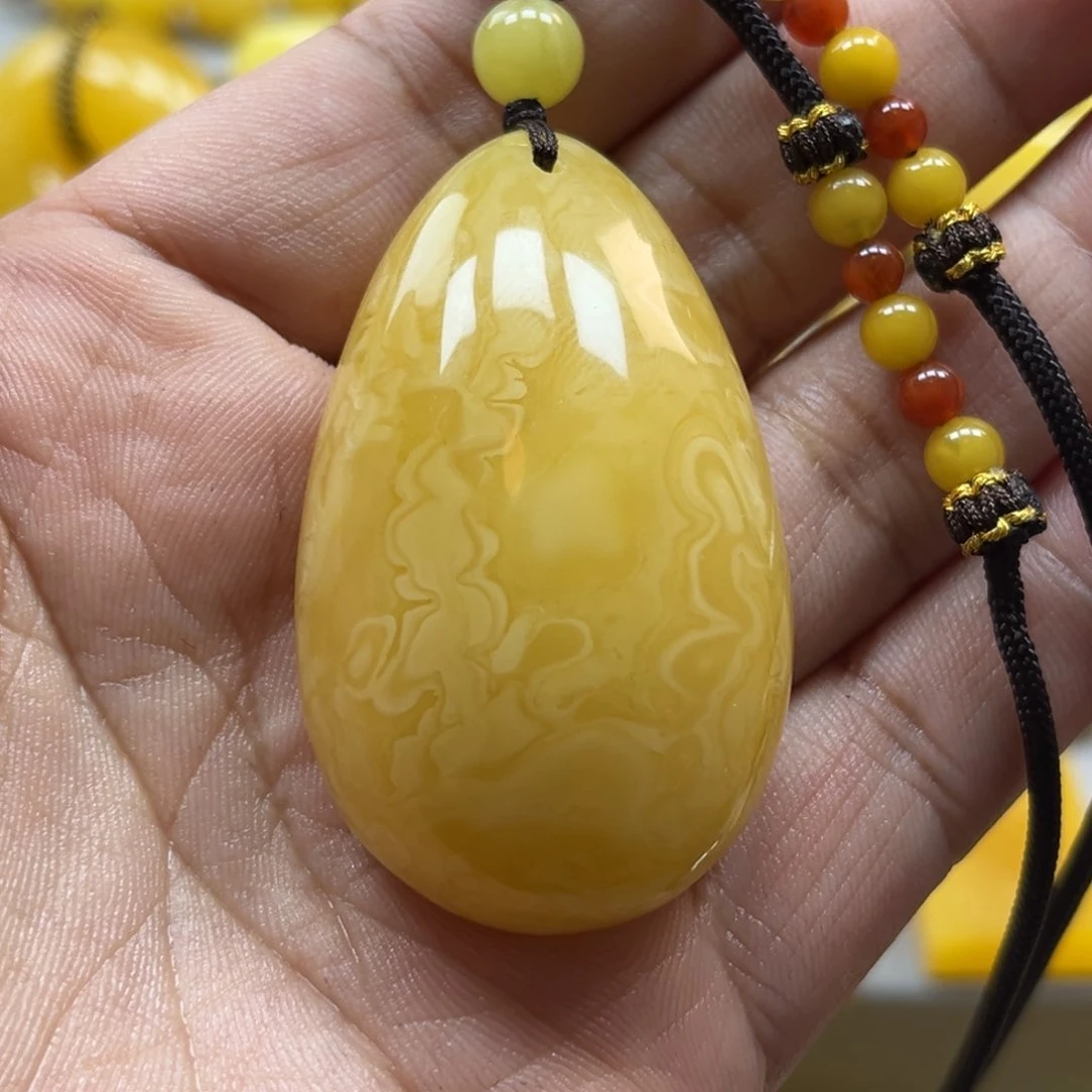 蜜蜡珠宝奇石未镶嵌