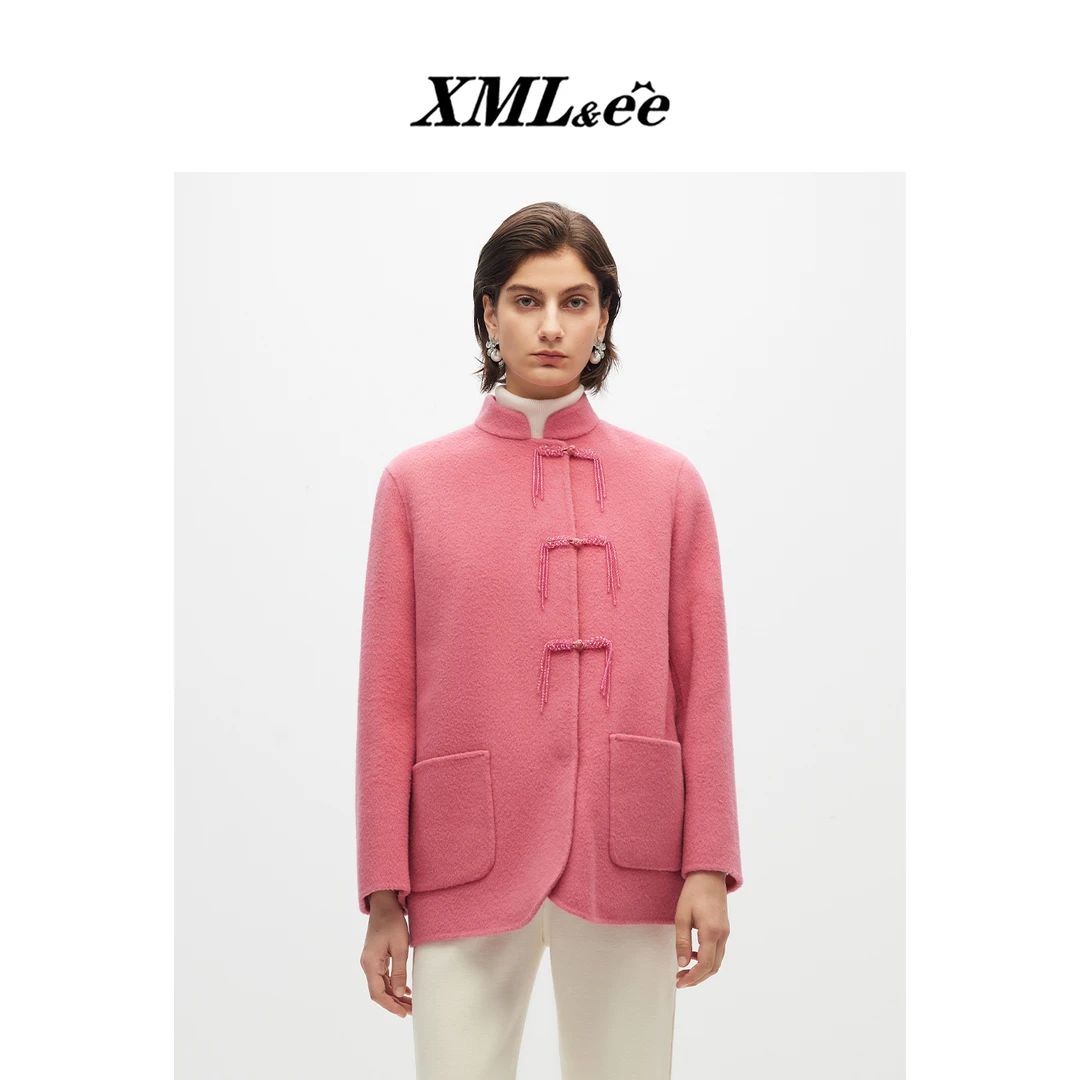 XMLee艾米尔 秋冬玫粉色新中式手工盘扣毛呢外套 X445D5366