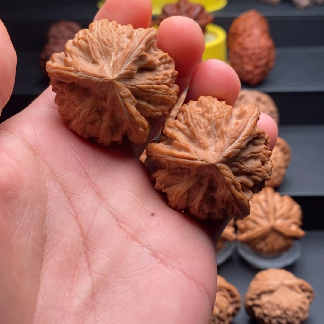 把件文玩核桃御龙球奔41