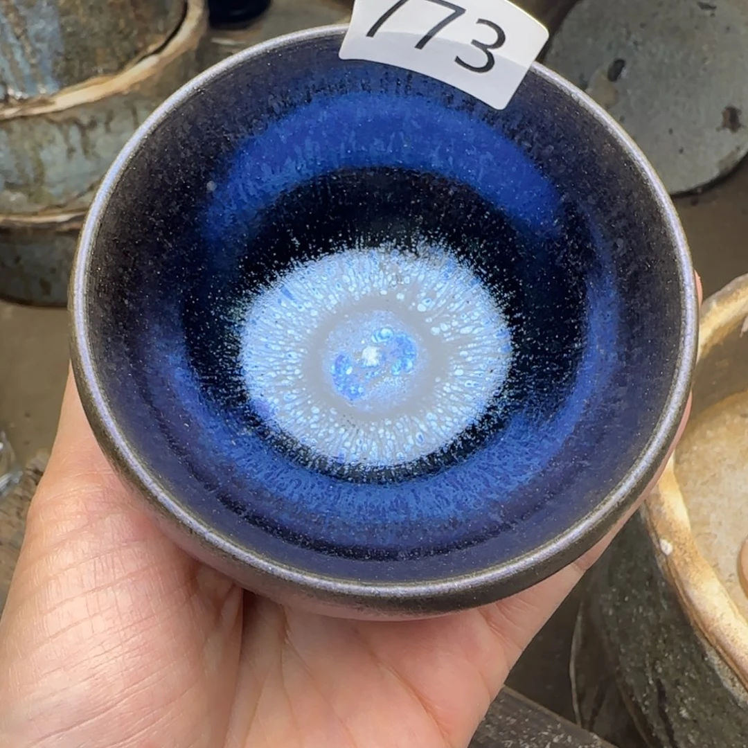 茶盏玲珑的小眼睛