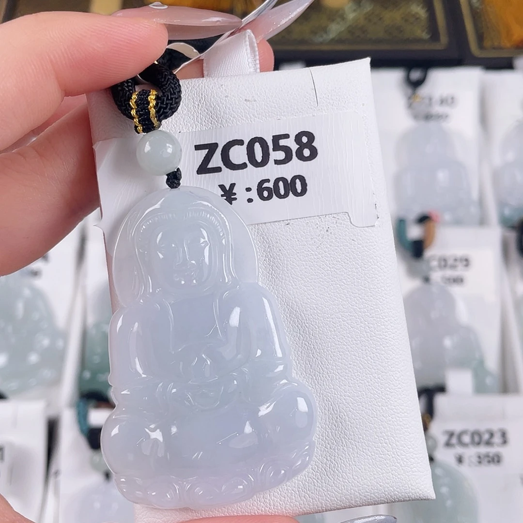 翡翠未镶嵌颈饰zc058
