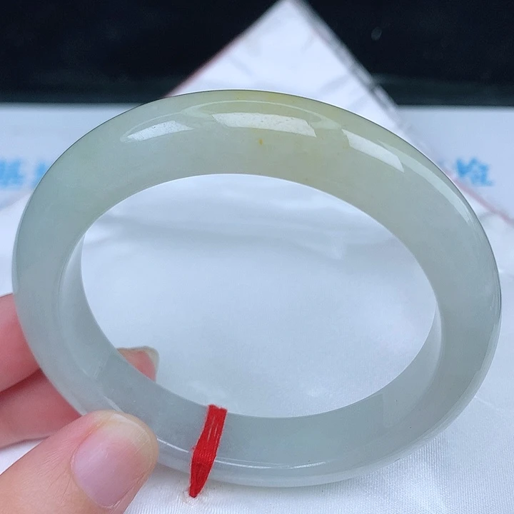 未镶嵌手镯翡翠天然