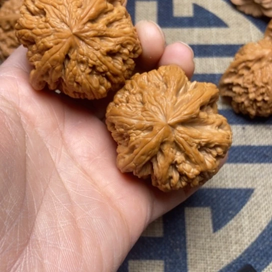 吊坠文玩核桃粗筋全品46