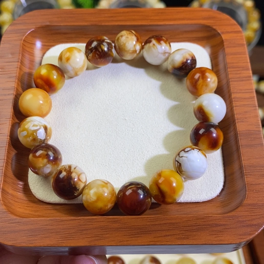 琥珀未镶嵌裸石沁心蜜蜡11.8m