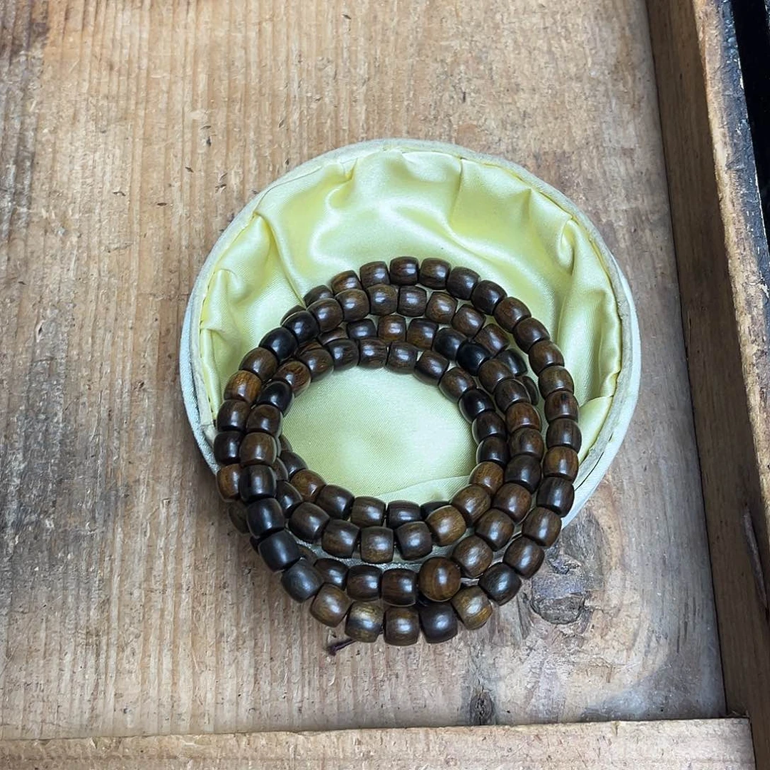 大叶紫檀（黑酸枝木类）