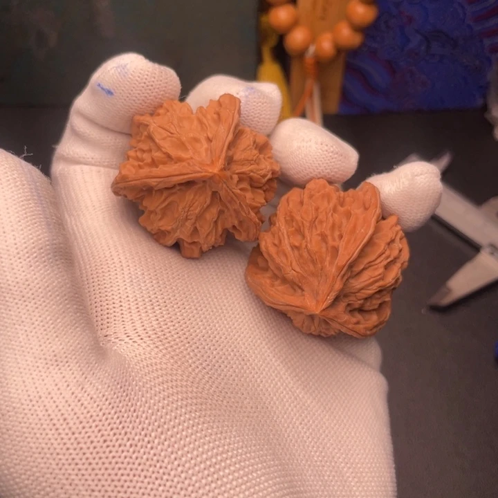 吊坠文玩核桃盘山