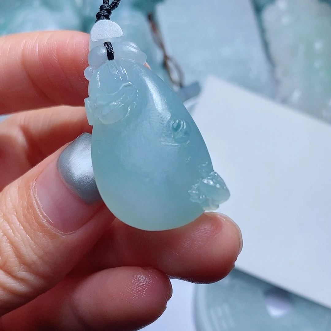 定制翡翠未镶嵌毛货付款后确认抛光