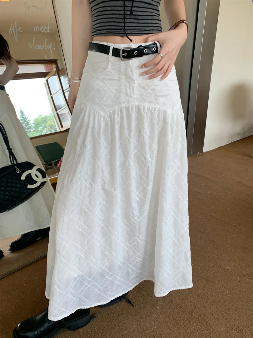 相遇 立体格纹剪花白色半身裙女春夏季新款设计感中长款百搭半裙