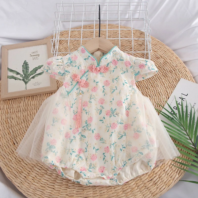 2025夏季新款女宝宝碎花三角包屁衣超萌碎花新中式爬服