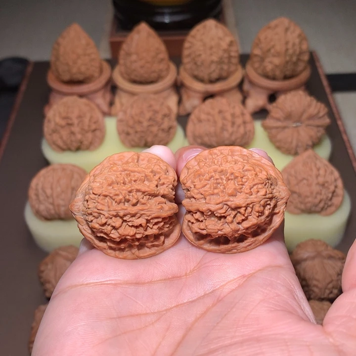 核桃文玩核桃把件满天星小手捻