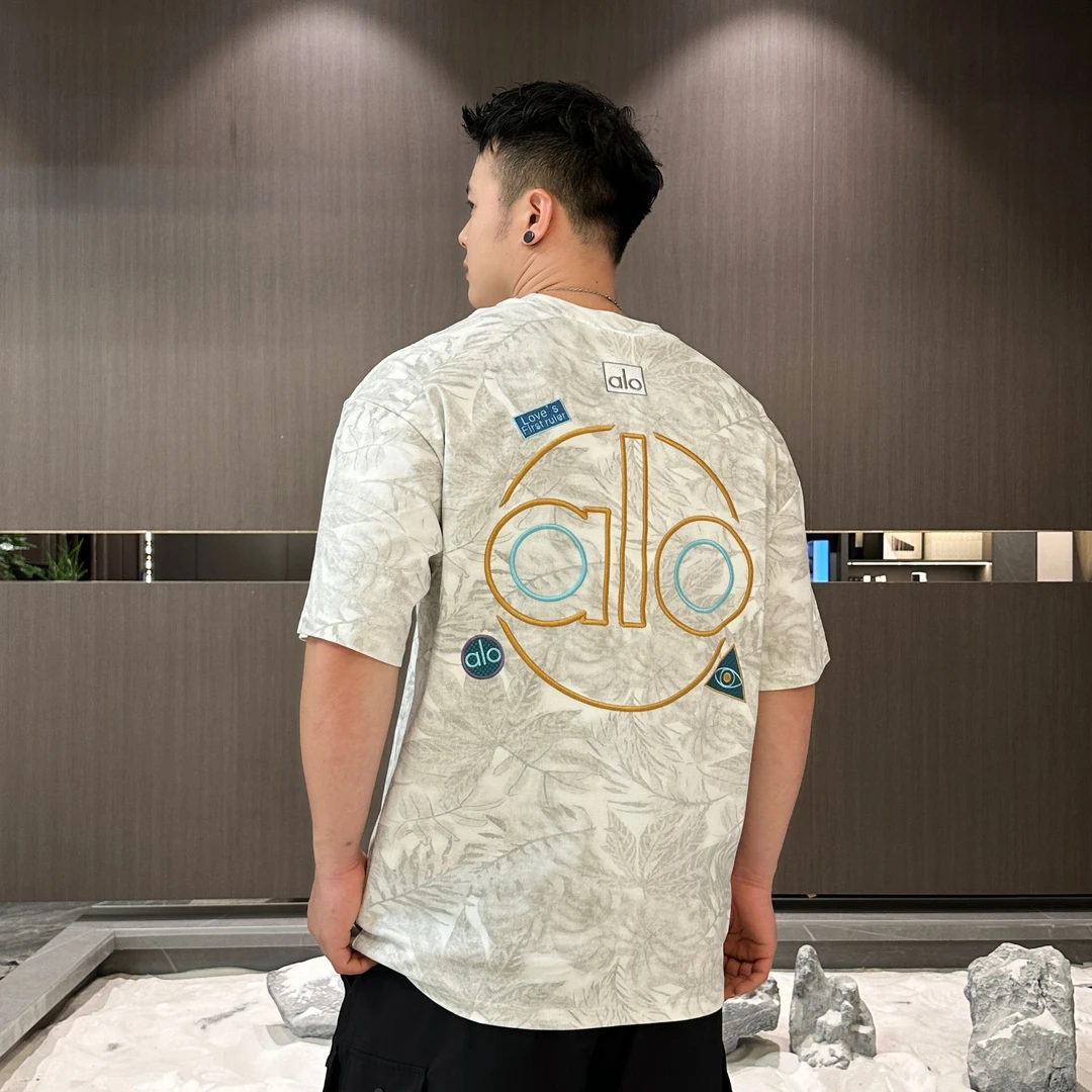 衣工男【轻奢字母刺绣T恤】潮牌晕染刺绣字母撞色洋气短袖男t7115