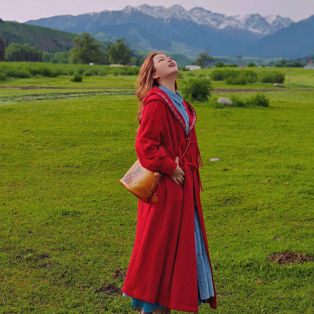 【董艺旅行穿搭】小红帽·连帽风衣旅行外套民族风牛角扣新疆西藏
