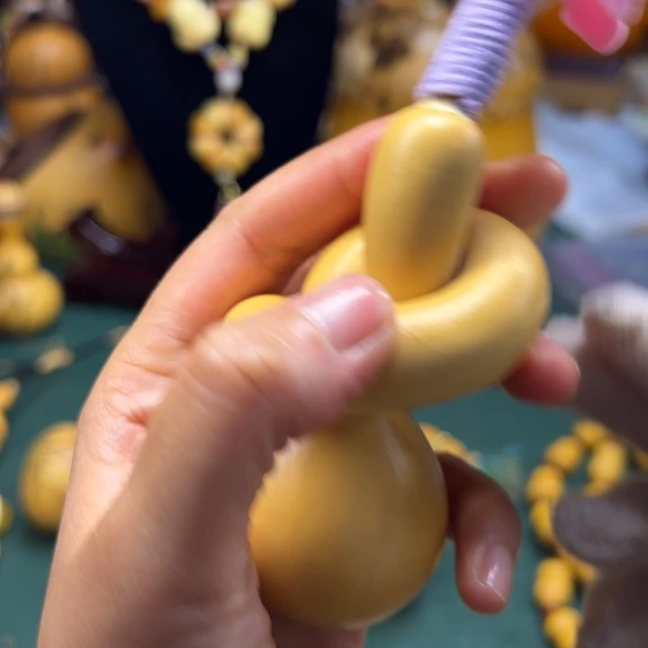 迟*LJL图突突突突LJL咯摸摸