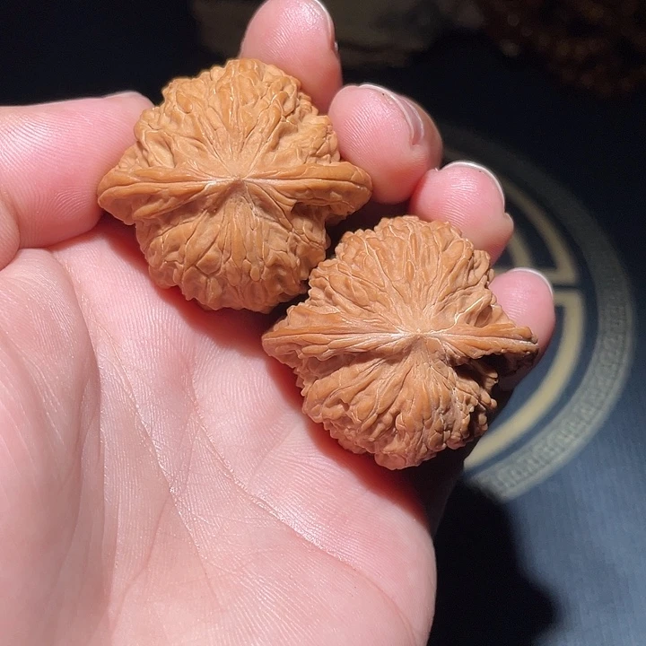 g***n吊坠文玩核桃40尺寸磨盘